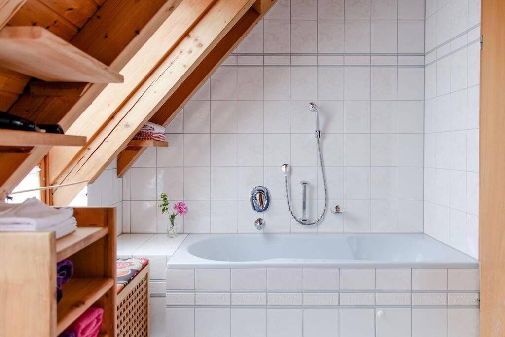 4-Zimmer-Ferienwohnung Waldbluemle Dobel Extérieur photo